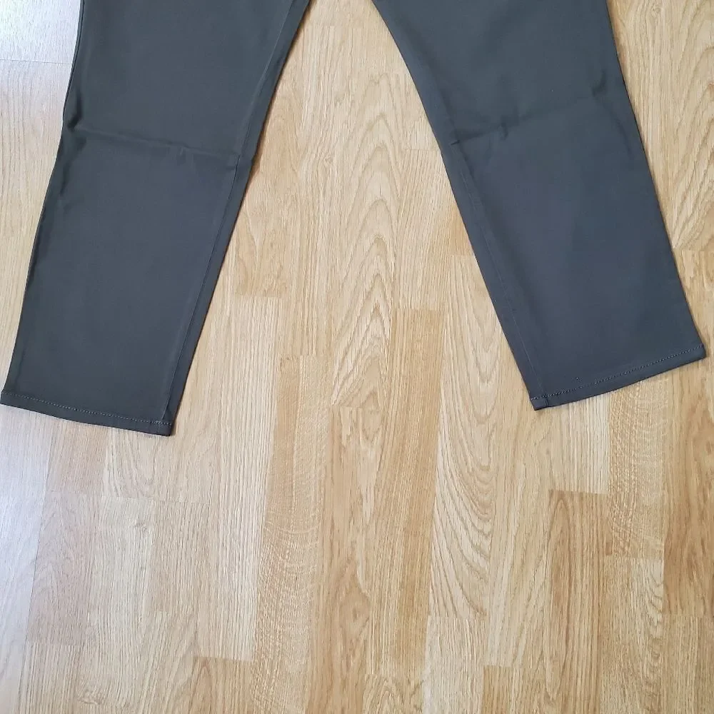 Style & Co Plus Size Mid-Rise Straight Jeans Sz 20W = 38x30